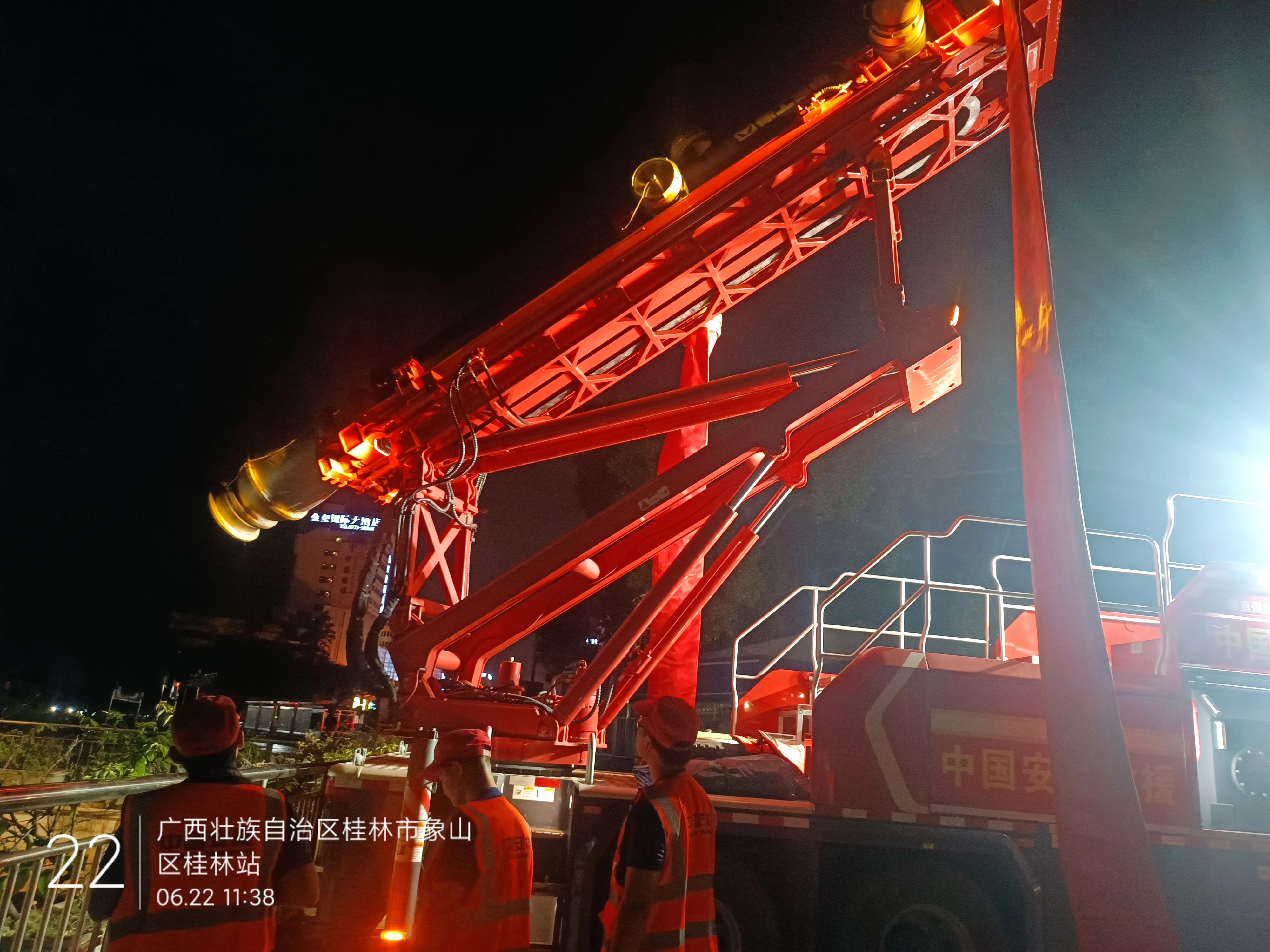 桂林洪水！威尼斯9499多台排涝应急装备全力迎战!